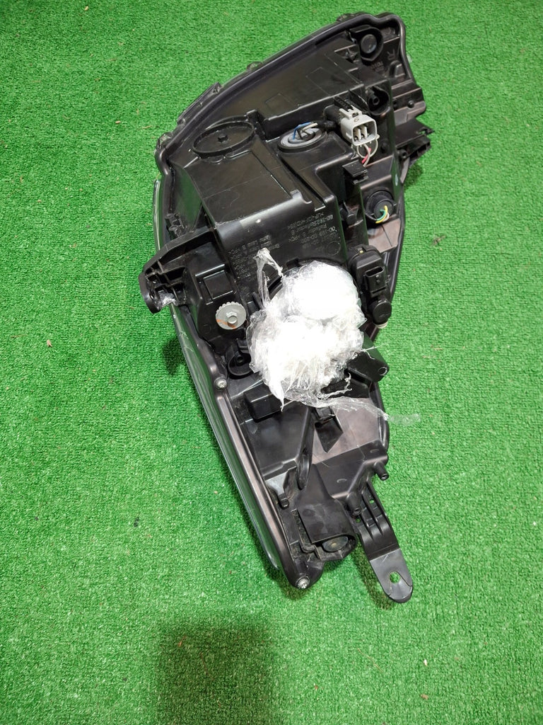 Frontscheinwerfer Toyota Yaris Rechts Scheinwerfer Headlight SCH9521144152lq