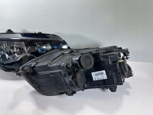 Load image into Gallery viewer, Frontscheinwerfer VW Caddy IV 2K1941015A 2K1941016A Ein Satz Headlight SCH5297191623ac