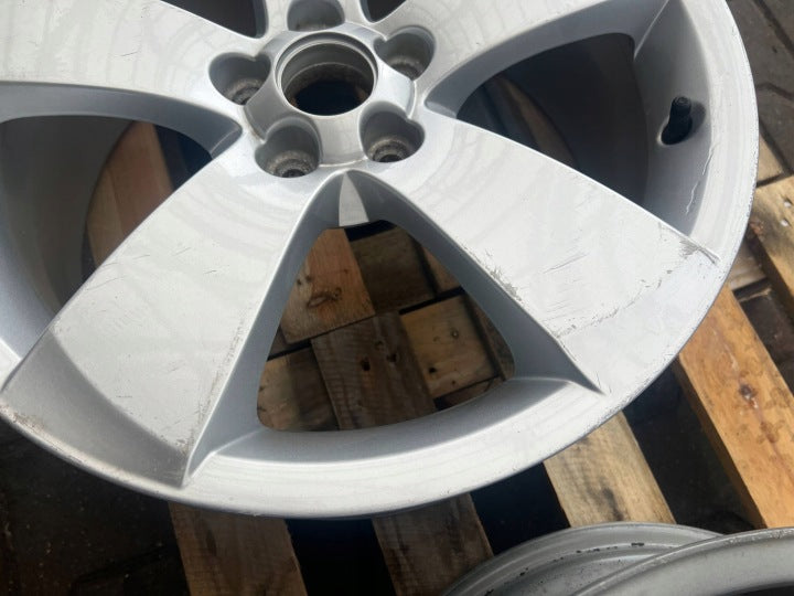 1x Alufelge 17 Zoll 5J7601025B Skoda Roomster Rim Wheel FEL9345796141of