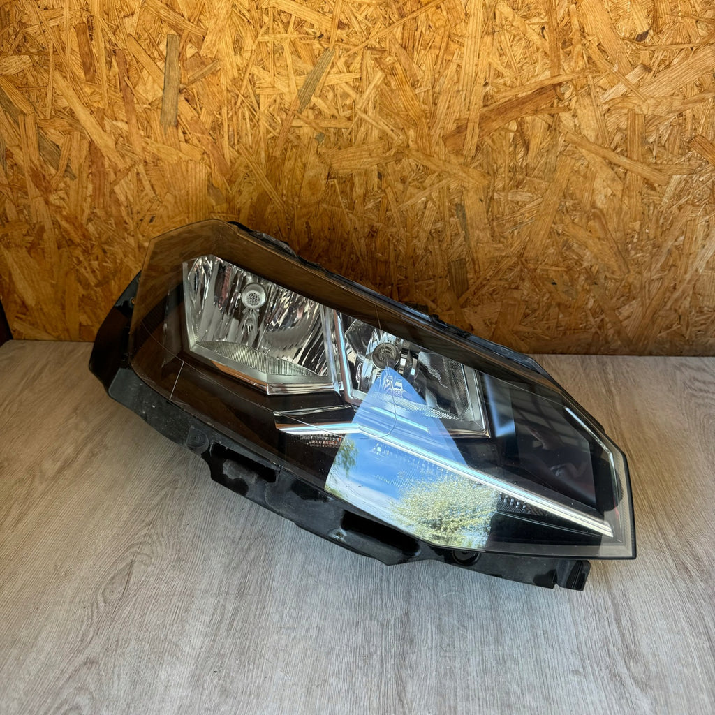 Frontscheinwerfer VW Polo 2G1941006 Rechts Scheinwerfer Headlight