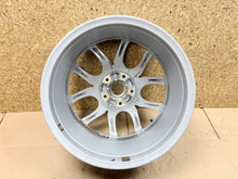 Laden Sie das Bild in den Galerie-Viewer, 1x Alufelge 17 Zoll 7.5" 5x114.3 403002099R Renault Clio Iv Rim Wheel FEL1836944166td