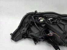 Laden Sie das Bild in den Galerie-Viewer, Frontscheinwerfer Toyota V Links Scheinwerfer Headlight SCH9969751122xx