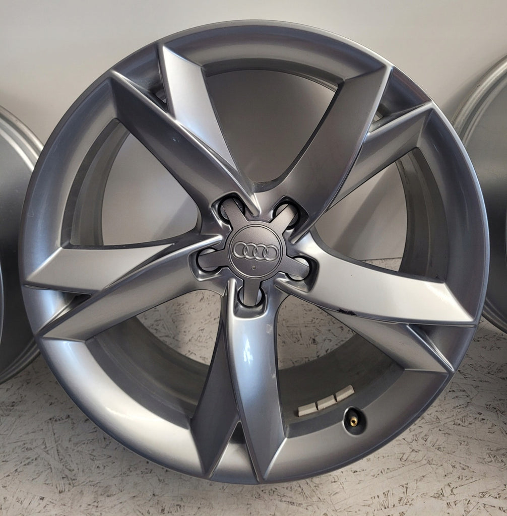 4x Alufelge 19 Zoll 8.5" 5x112 32ET Glanz 8T0601025CK Audi A5 A4 Rim Wheel FEL9522593050dx