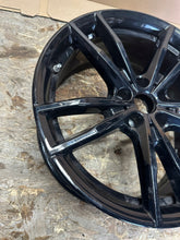 Laden Sie das Bild in den Galerie-Viewer, 1x Alufelge 19 Zoll 8.0" 5x112 40ET 8090094 BMW G21 G20 Rim Wheel FEL6365460785lv