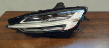 Load image into Gallery viewer, Frontscheinwerfer Volvo S60 III LED Links Scheinwerfer Headlight SCH9168676477qj