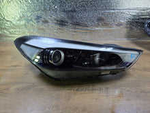 Laden Sie das Bild in den Galerie-Viewer, Frontscheinwerfer Hyundai Tucson D7921110B0 Rechts Scheinwerfer Headlight SCH5408926692ke