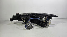 Laden Sie das Bild in den Galerie-Viewer, Frontscheinwerfer Mazda 6 1029347985 Rechts Scheinwerfer Headlight SCH6570021863du