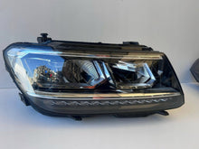 Laden Sie das Bild in den Galerie-Viewer, Frontscheinwerfer VW Tiguan 5NB941036D Rechts Scheinwerfer Headlight SCH1585627820on