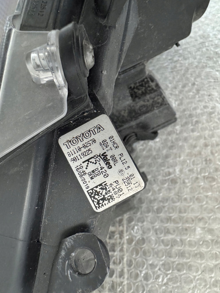 Frontscheinwerfer Toyota Corolla 81110-02S70 Full LED Rechts Headlight SCH6337361137kd