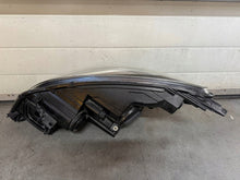 Laden Sie das Bild in den Galerie-Viewer, Frontscheinwerfer Opel Zafira C 13399861 Xenon Rechts Scheinwerfer Headlight