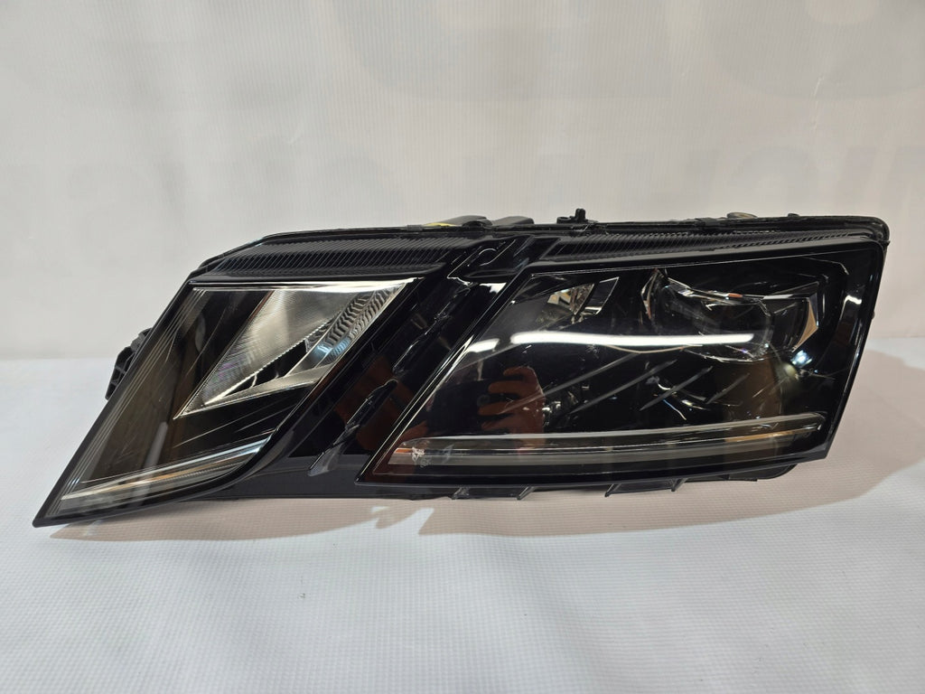 Frontscheinwerfer Skoda Octavia III 5E1941017E Links Scheinwerfer Headlight SCH7969272809jb