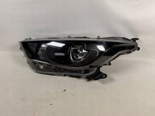 Laden Sie das Bild in den Galerie-Viewer, Frontscheinwerfer Toyota IV Yaris Links Scheinwerfer Headlight SCH4299402994hk