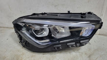 Laden Sie das Bild in den Galerie-Viewer, Frontscheinwerfer Mercedes-Benz Cla A1189068400 Full LED Rechts Headlight SCH4106287655lk