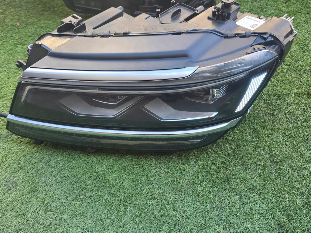 Frontscheinwerfer VW Tiguan 5NN941081C LED Links Scheinwerfer Headlight SCH1337421684bz