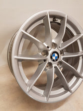 Laden Sie das Bild in den Galerie-Viewer, 1x Alufelge 16 Zoll 6.5&quot; 5x112 22ET Glanz Silber 6876921 BMW G21 G20 Rim Wheel