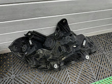 Load image into Gallery viewer, Frontscheinwerfer BMW 1 F40 Ein Satz Scheinwerfer Headlight SCH9619018607id