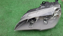 Load image into Gallery viewer, Frontscheinwerfer BMW X5 E70 7221895 Xenon Links Scheinwerfer Headlight SCH3703516574hk