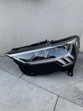 Load image into Gallery viewer, Frontscheinwerfer Audi Q3 83A941773 Full LED Links Scheinwerfer Headlight