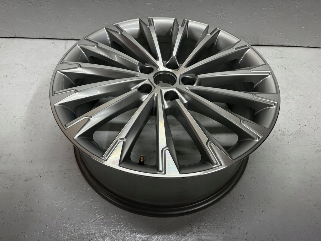 1x Alufelge 19 Zoll 5E3601025 Skoda Octavia Rim Wheel FEL5430515869je