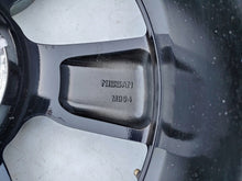 Load image into Gallery viewer, 1x Alufelge 18 Zoll 7.0&quot; 5x114.3 40ET Glanz Schwarz 4EA8A- Nissan Qashqai Ii