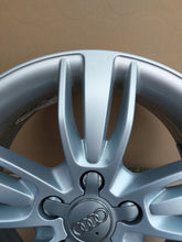 Load image into Gallery viewer, 1x Alufelge 17 Zoll 6.5&quot; 5x112 33ET Glanz Silber 8U0601025 Audi Q3 Rim Wheel