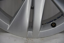 Laden Sie das Bild in den Galerie-Viewer, 4x Alufelge 16 Zoll 7.0" 5x112 48ET Glanz Silber 5H0601025 VW I Rim Wheel FEL6740042657hh