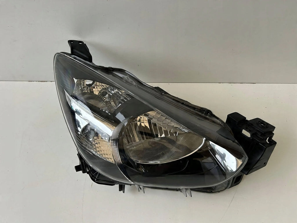 Frontscheinwerfer Mazda II DB5J-51030 Rechts Scheinwerfer Headlight