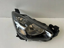 Laden Sie das Bild in den Galerie-Viewer, Frontscheinwerfer Mazda II DB5J-51030 Rechts Scheinwerfer Headlight