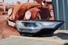 Load image into Gallery viewer, Frontscheinwerfer Audi A6 C8 8K0941033 8K0941034 LED Rechts oder Links