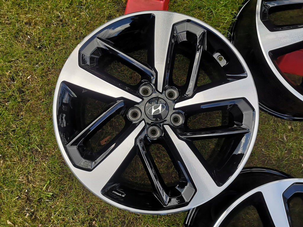 4x Alufelge 18 Zoll 7.5" 5x114.3 52ET Glanz Schwarz 52910-J9300 Hyundai Kona FEL8158362814nq