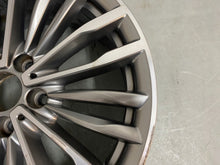 Laden Sie das Bild in den Galerie-Viewer, 1x Alufelge 19 Zoll 8.0" 5x120 36ET Glanz Grau 6877136 BMW 3 F30 F31 Mg FEL4582668986yy