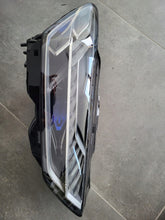 Laden Sie das Bild in den Galerie-Viewer, Frontscheinwerfer Audi A7 4K8941086F Laser Rechts Scheinwerfer Headlight