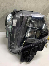 Load image into Gallery viewer, Frontscheinwerfer Hyundai Tucson 92102N7100 Full LED Rechts Headlight SCH9795925580xs