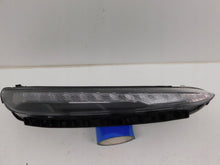 Laden Sie das Bild in den Galerie-Viewer, Frontscheinwerfer Hyundai Kona 92208 Rechts Scheinwerfer Headlight SCH6728306244fd