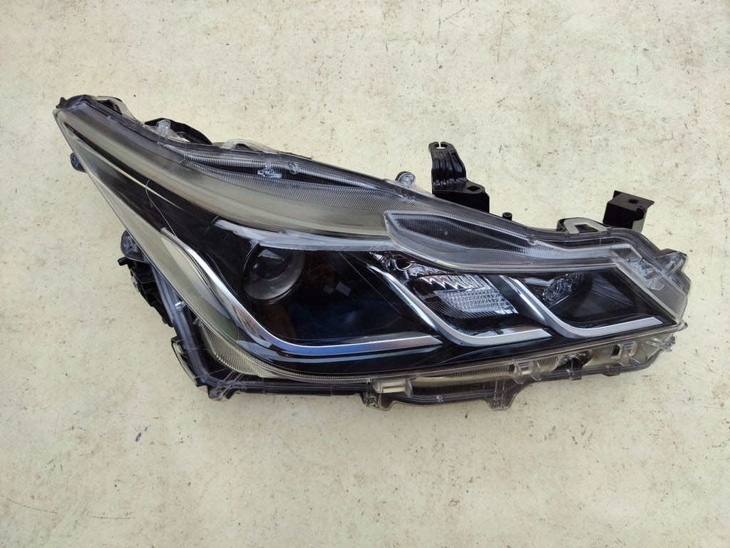 Frontscheinwerfer Toyota Corolla 81110-02T31-00 Rechts Scheinwerfer Headlight SCH7232238697mf