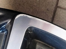 Load image into Gallery viewer, 1x Alufelge 17 Zoll 7.0&quot; 4x100 54ET Schwarz 52910-Q0500 Hyundai I20 Iii