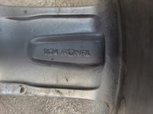 Laden Sie das Bild in den Galerie-Viewer, 1x Alufelge 17 Zoll 7.0&quot; 5x114.3 45ET 42611-1174 Toyota Avensis Rim Wheel