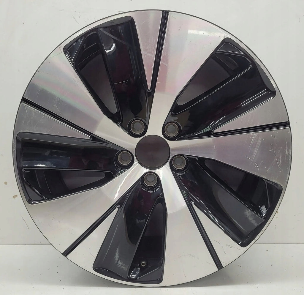 1x Alufelge 18 Zoll 7.5" 5x108 50,5ET 31680403 Volvo Xc40 Rim Wheel