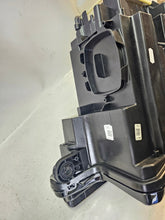Laden Sie das Bild in den Galerie-Viewer, Frontscheinwerfer Audi E-Tron E Tron 89A941034D Rechts Scheinwerfer Headlight SCH7846664188ib