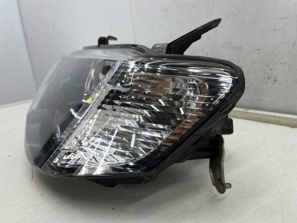 Frontscheinwerfer Mitsubishi L200 8301B461 Links Scheinwerfer Headlight SCH6306445015ws