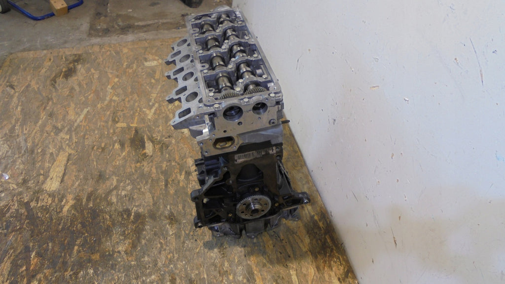 Motor Seat Skoda VW CAY 1.6 TDI Diesel Engine Unkomplett