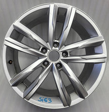 Laden Sie das Bild in den Galerie-Viewer, 1x Alufelge 18 Zoll 8.0" 5x112 44ET Glanz Silber 3G0601025H VW Passat B8 FEL2592688546wg