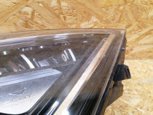 Load image into Gallery viewer, Frontscheinwerfer Seat Leon 5F1941007K Full LED Ein Stück (Rechts oder Links)