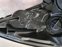 Laden Sie das Bild in den Galerie-Viewer, Frontscheinwerfer Renault Captur 260603859R Links Scheinwerfer Headlight SCH2850060819rl