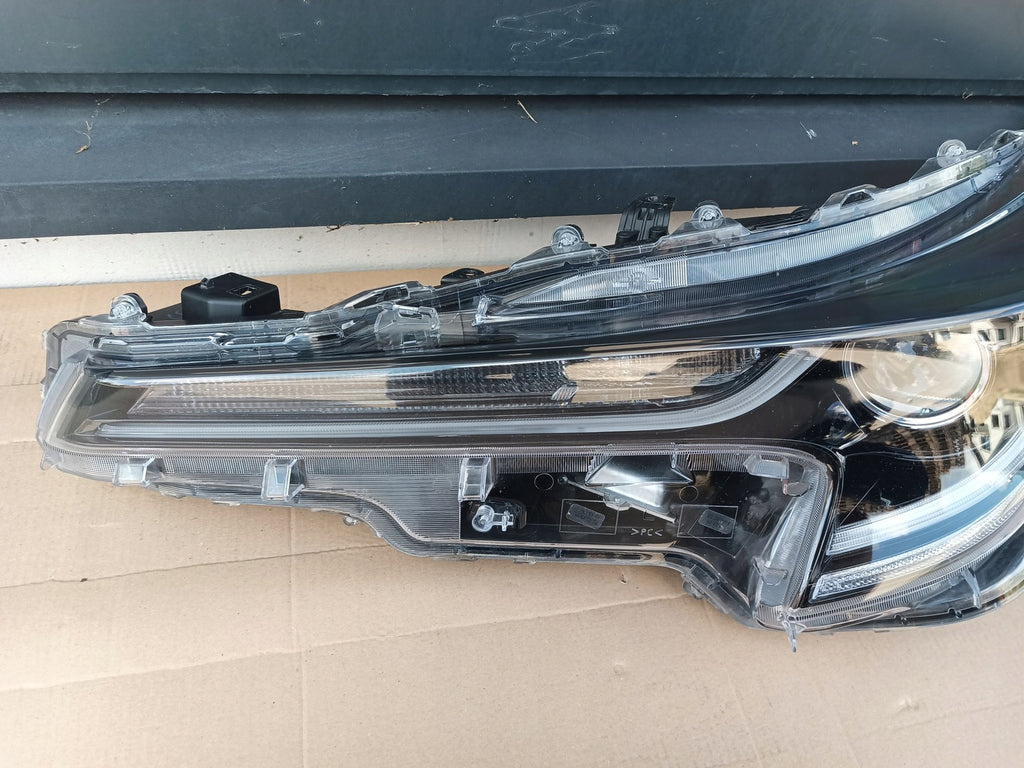Frontscheinwerfer Toyota Corolla 81150-02S70 LED Ein Stück (Rechts oder Links)