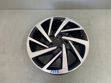 Load image into Gallery viewer, 1x Alufelge 16 Zoll 6.5" 5x112 46ET Glanz Silber 5G0601025 Ds Golf Vii Rim Wheel FEL9039014773dm