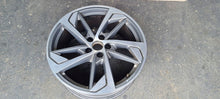 Laden Sie das Bild in den Galerie-Viewer, 1x Alufelge 19 Zoll 8Y0601025R Audi A3 Rim Wheel FEL5236272346nx