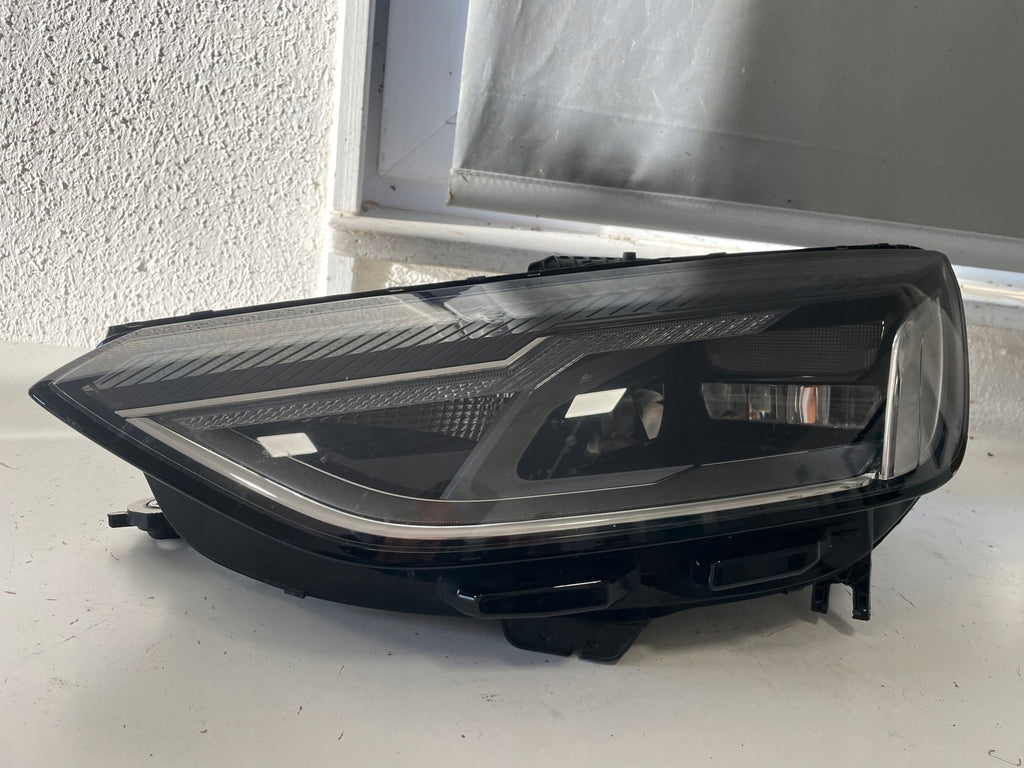 Frontscheinwerfer Audi A4 B9 8W0841011 LED Ein Stück (Rechts oder Links)