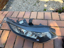 Load image into Gallery viewer, Frontscheinwerfer Honda Civic IX 170419 Rechts Scheinwerfer Headlight SCH1057984500re