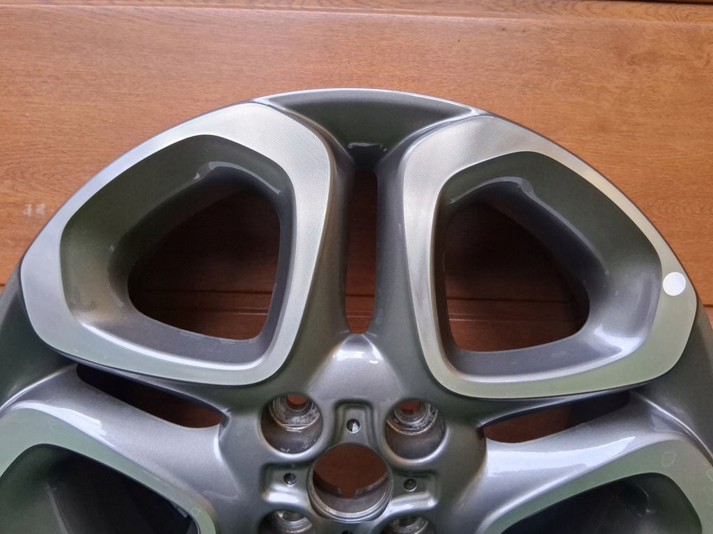 1x Alufelge 16 Zoll 6.0" 4x100 50ET Glanz Graphit 52910-C8700 Hyundai I20 II Mg FEL3248553025zu